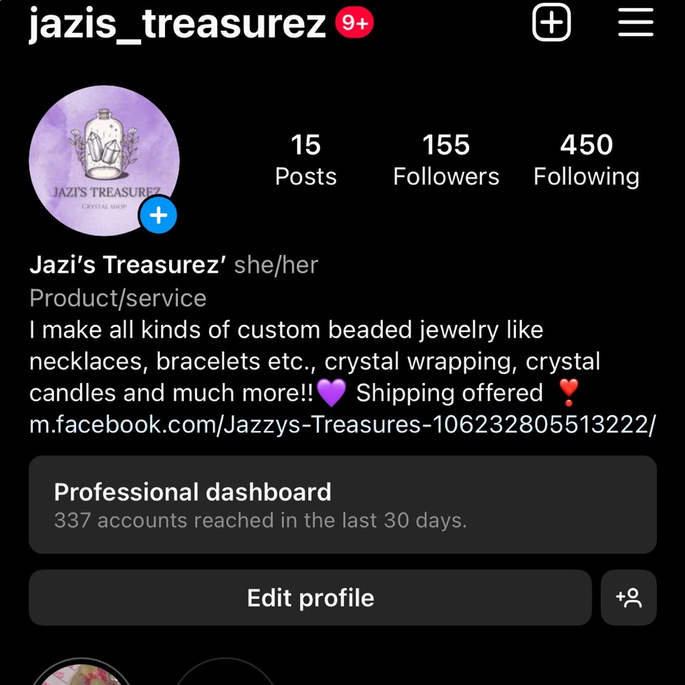 Follow my instagram to follow my posts and to see some examples of what i make❤️